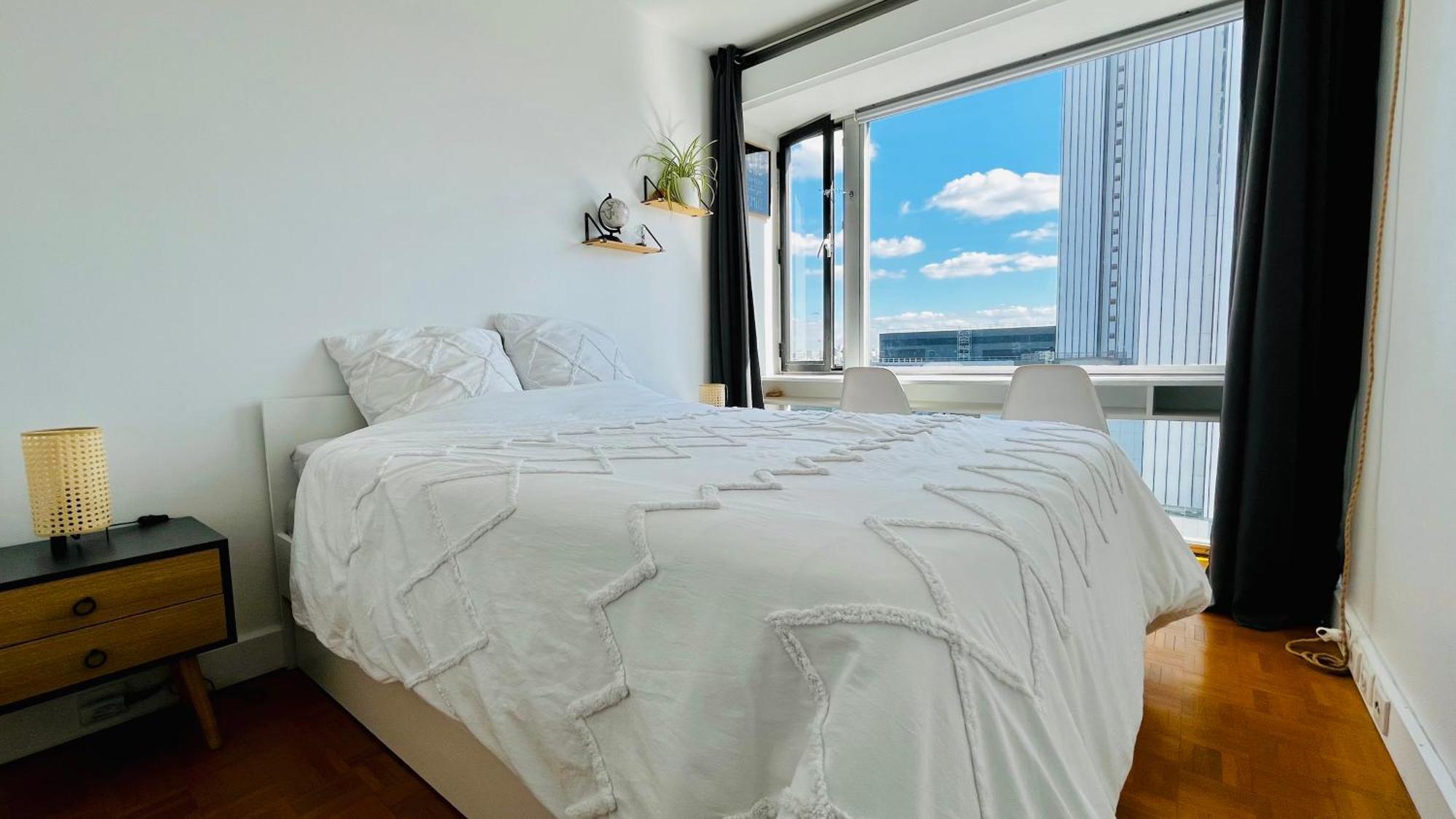 2 Private Bedrooms, Montparnasse Station ปารีส ภายนอก รูปภาพ