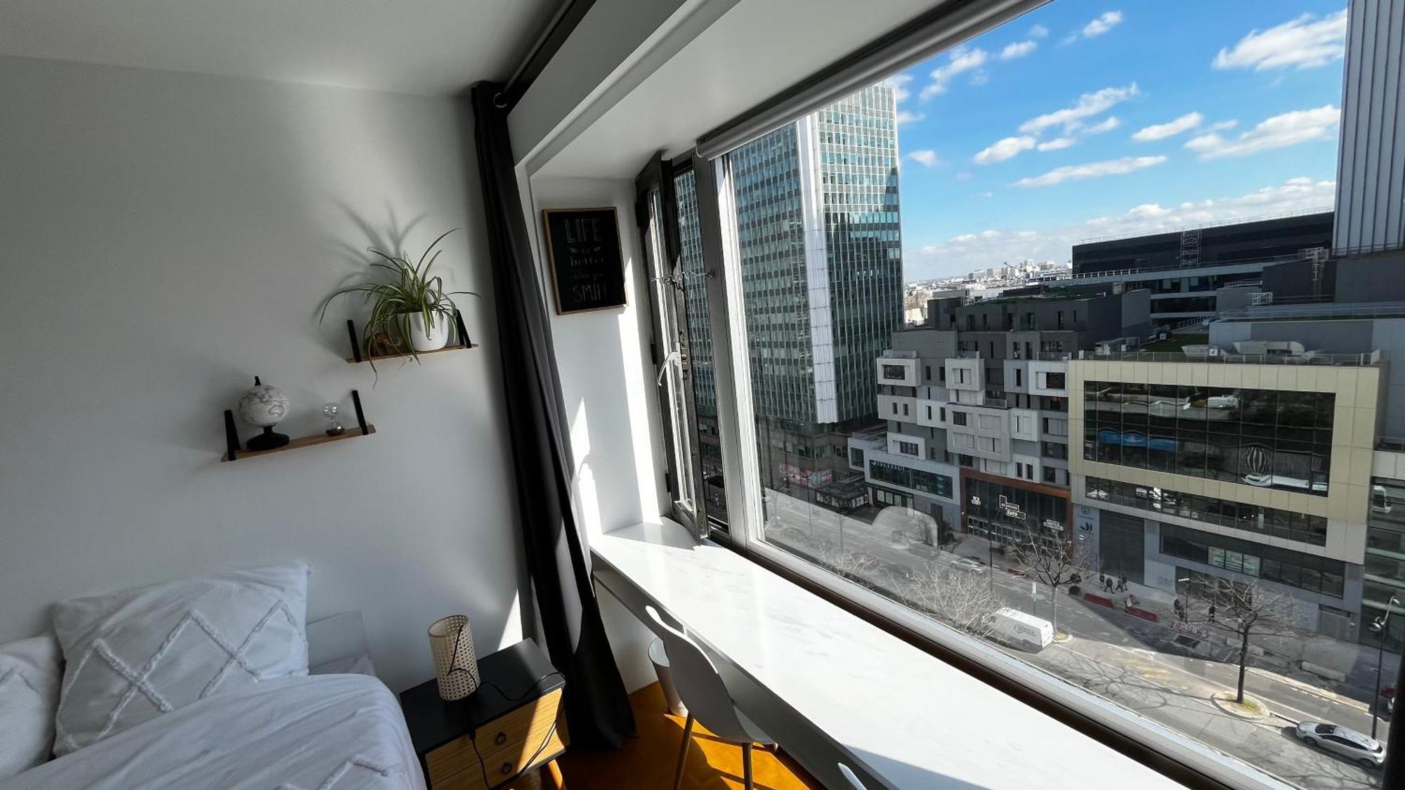 2 Private Bedrooms, Montparnasse Station ปารีส ภายนอก รูปภาพ
