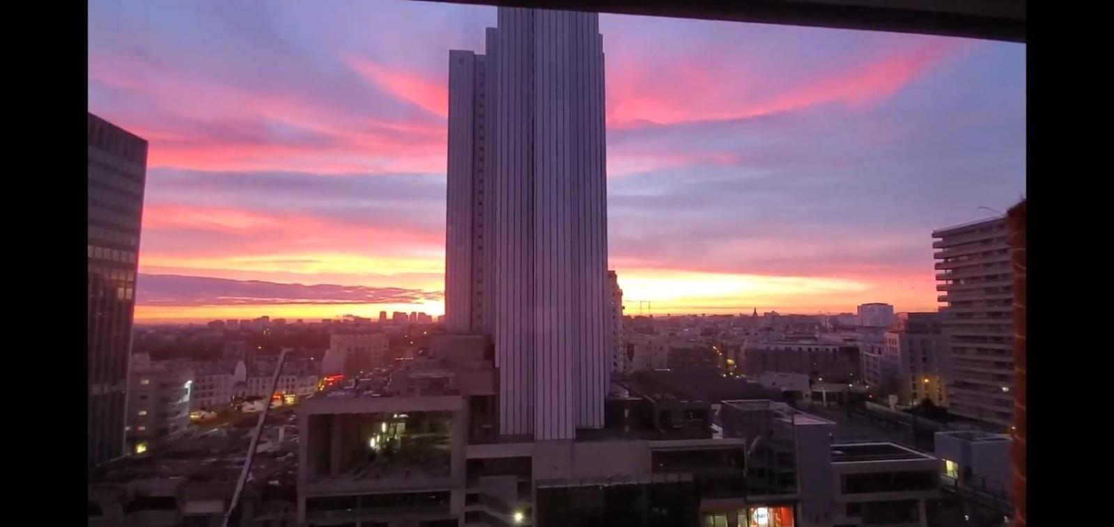 2 Private Bedrooms, Montparnasse Station ปารีส ภายนอก รูปภาพ